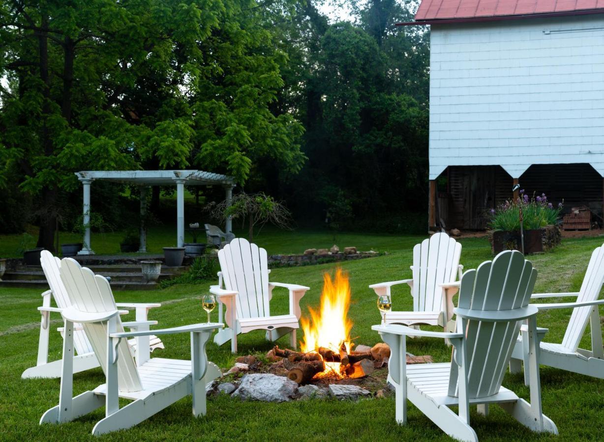 South Court Inn Luray Exterior photo